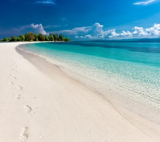 Sarımsaklı Beach in Balıkesir